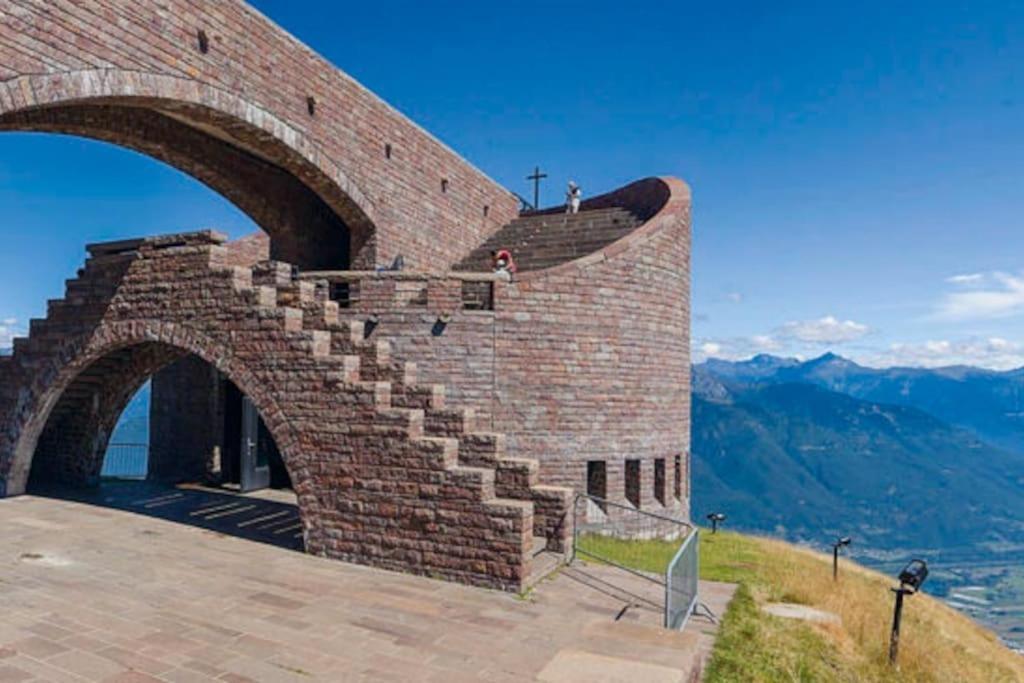 Appartamento Centrale Con Wifi E Posteggio Privato Gratis! Lugano Eksteriør bilde
